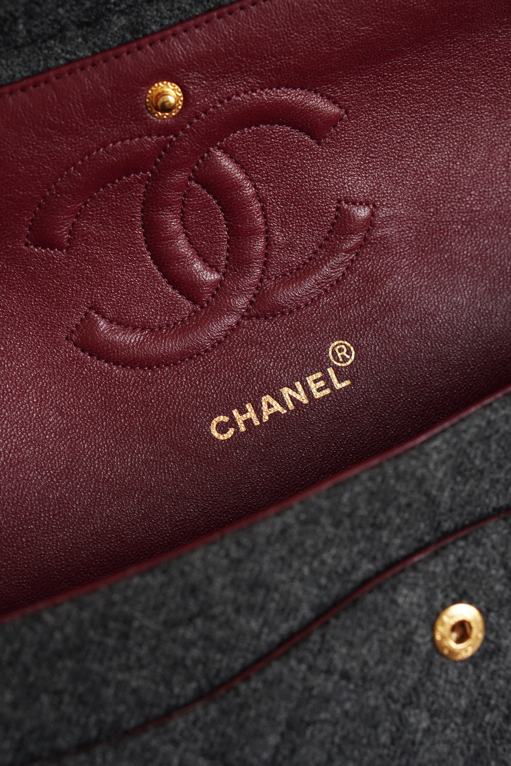 CHANEL CLASSIC MEDIUM DOUBLE FLAP | GREY