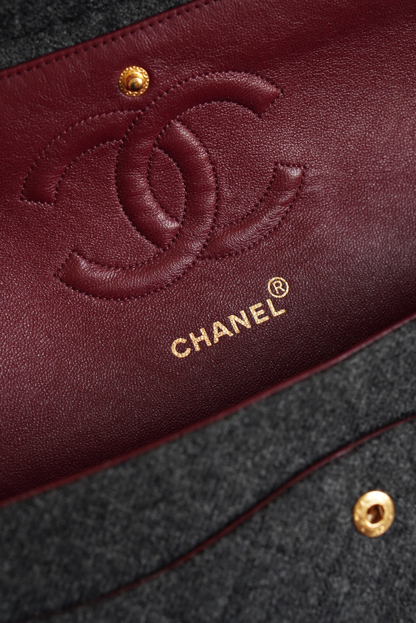 CHANEL CLASSIC MEDIUM DOUBLE FLAP | GREY