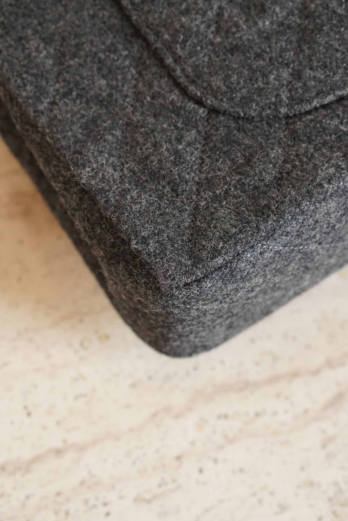 CHANEL CLASSIC MEDIUM DOUBLE FLAP | GREY