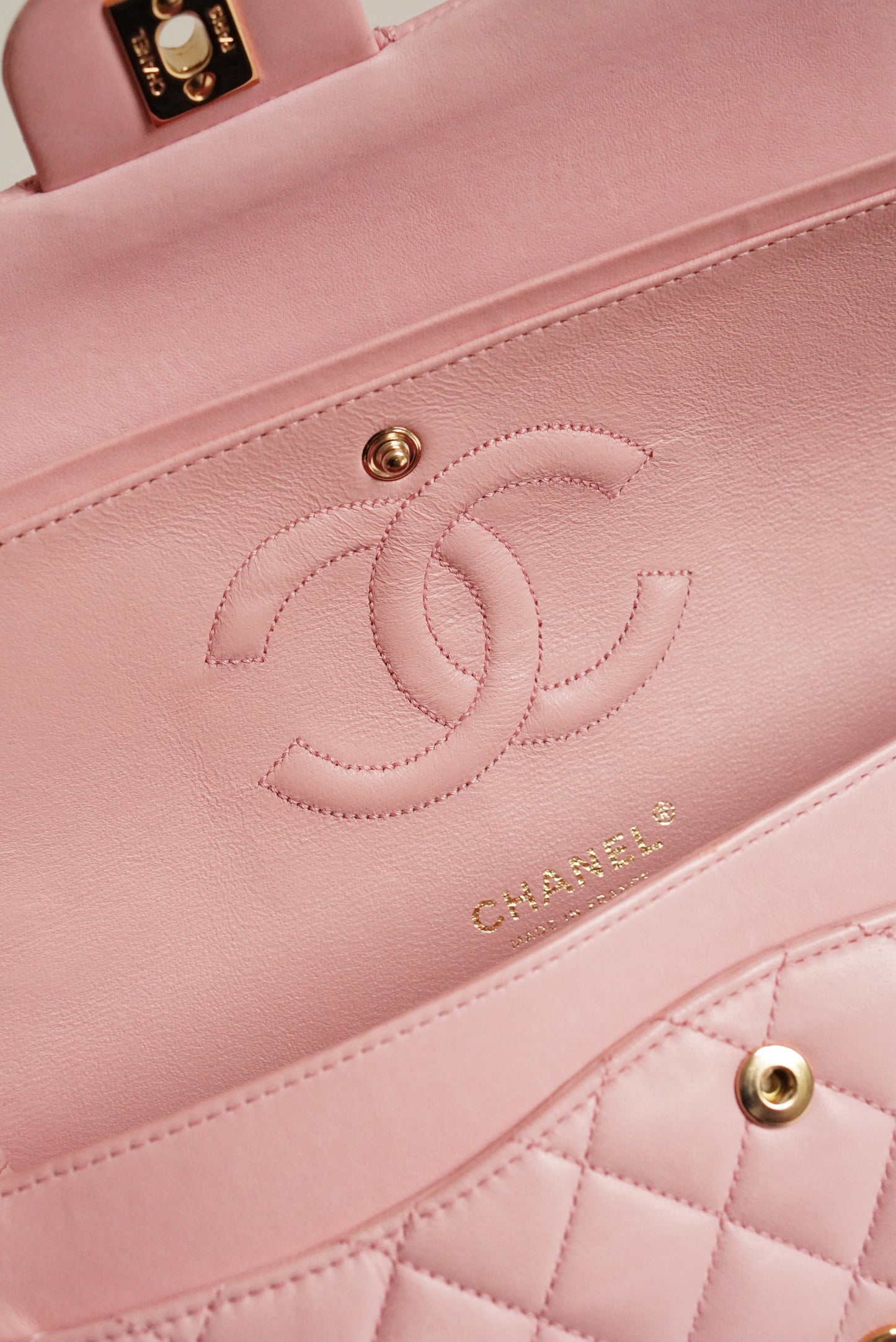 CHANEL CLASSIC MEDIUM DOUBLE FLAP | ROSE SAKURA