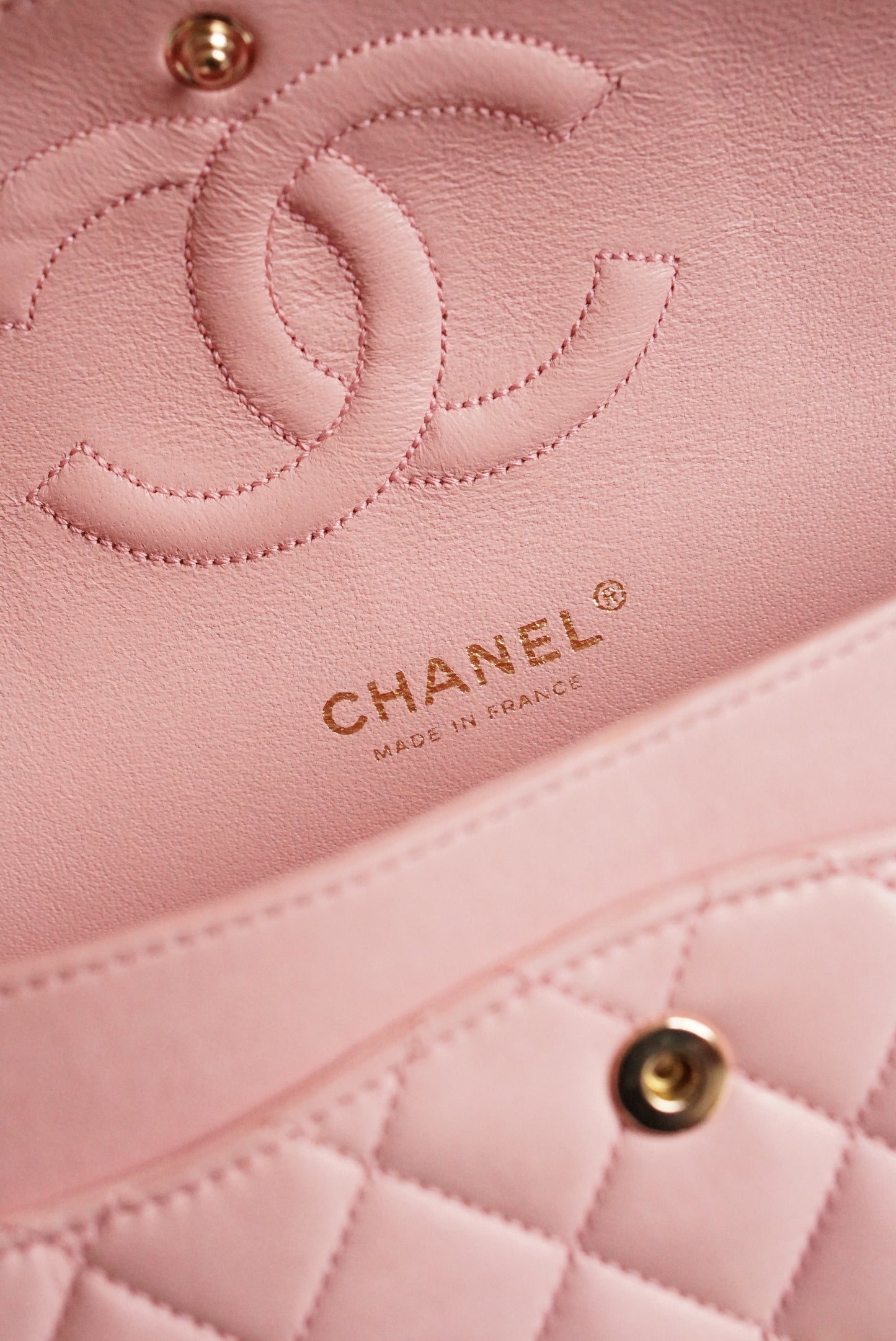CHANEL CLASSIC MEDIUM DOUBLE FLAP | ROSE SAKURA