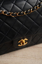 CHANEL CLASSIC MEDIUM DOUBLE FLAP | NAVY BLUE