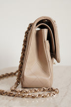 CHANEL CLASSIC MEDIUM DOUBLE FLAP | TAUPE
