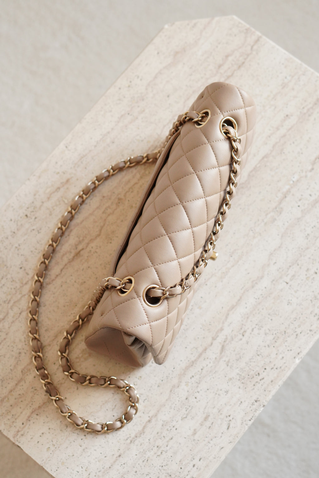 CHANEL CLASSIC MEDIUM DOUBLE FLAP | TAUPE