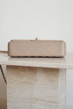 CHANEL CLASSIC MEDIUM DOUBLE FLAP | TAUPE
