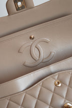 CHANEL CLASSIC MEDIUM DOUBLE FLAP | TAUPE