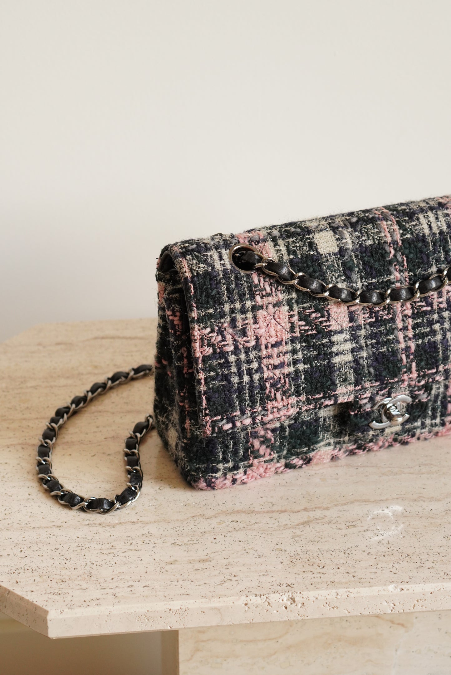 CHANEL CLASSIC MEDIUM DOUBLE FLAP | TWEED