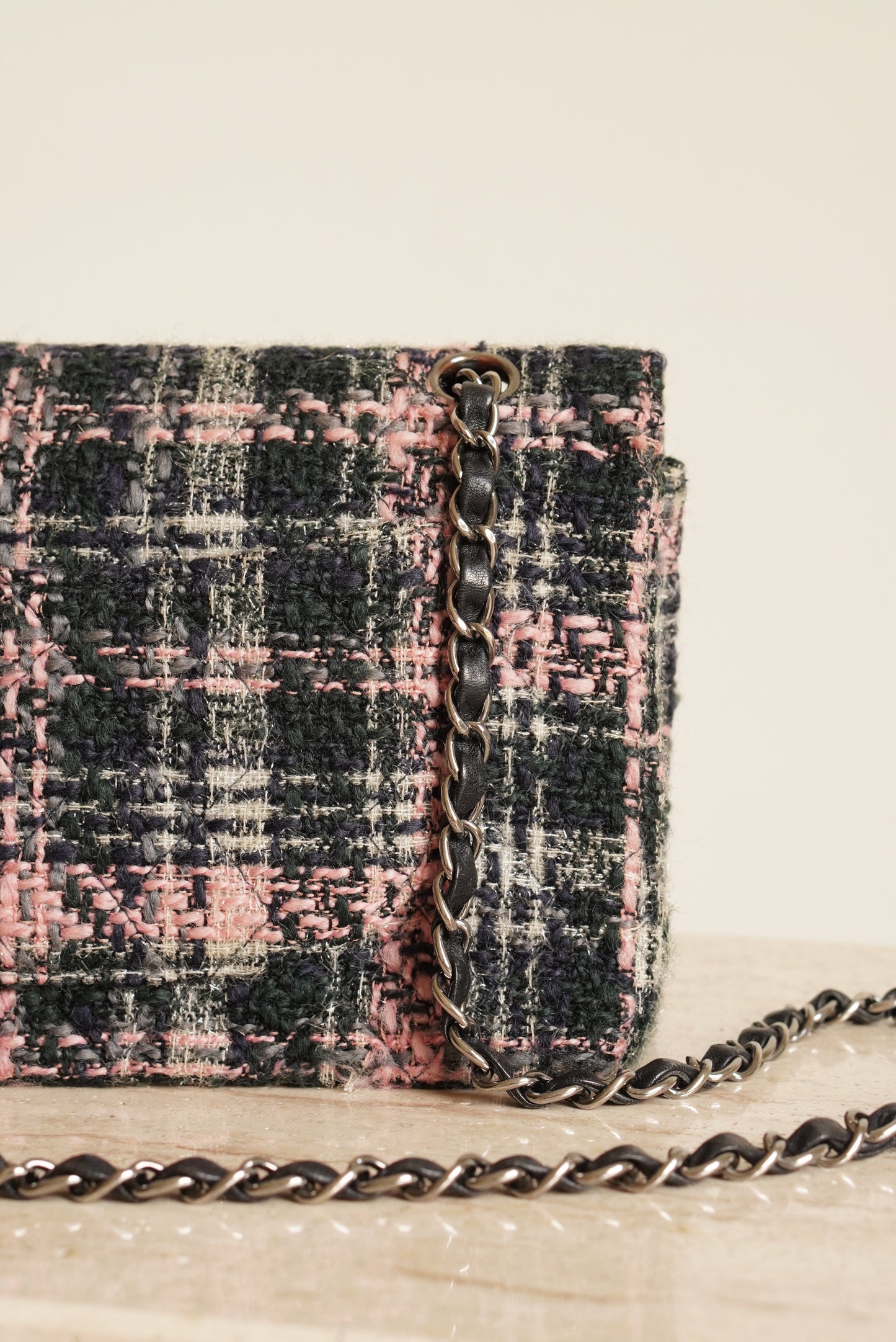 CHANEL CLASSIC MEDIUM DOUBLE FLAP | TWEED