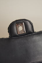 CHANEL CLASSIC MEDIUM DOUBLE FLAP | TWEED