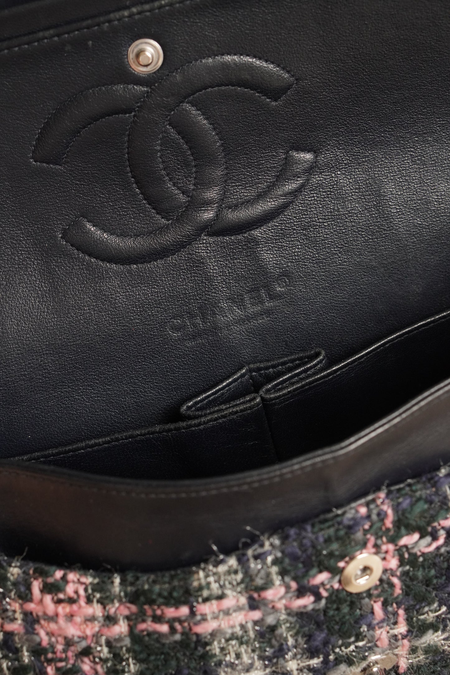 CHANEL CLASSIC MEDIUM DOUBLE FLAP | TWEED