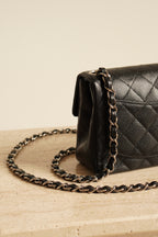 CHANEL CLASSIC MINI SQUARE | BLACK