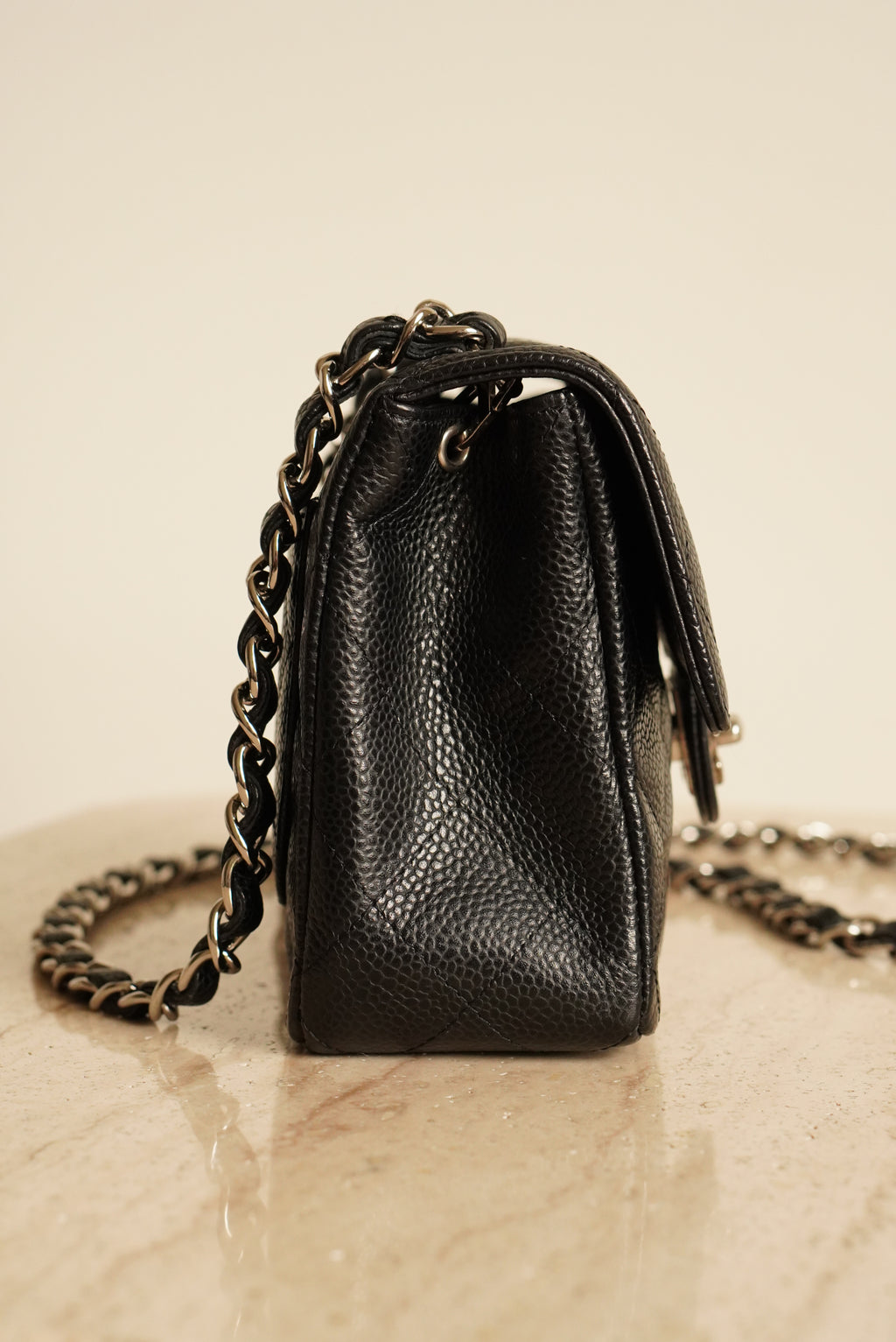 CHANEL CLASSIC MINI SQUARE | BLACK