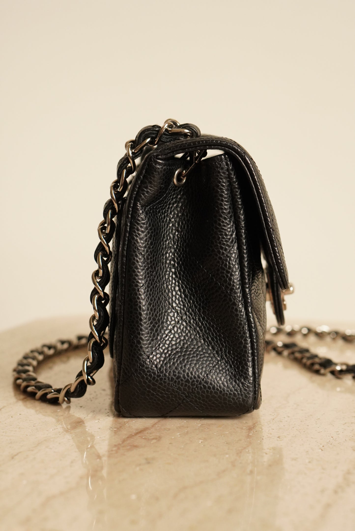 CHANEL CLASSIC MINI SQUARE | BLACK