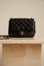 CHANEL CLASSIC MINI SQUARE | BLACK