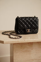 CHANEL CLASSIC MINI SQUARE | BLACK