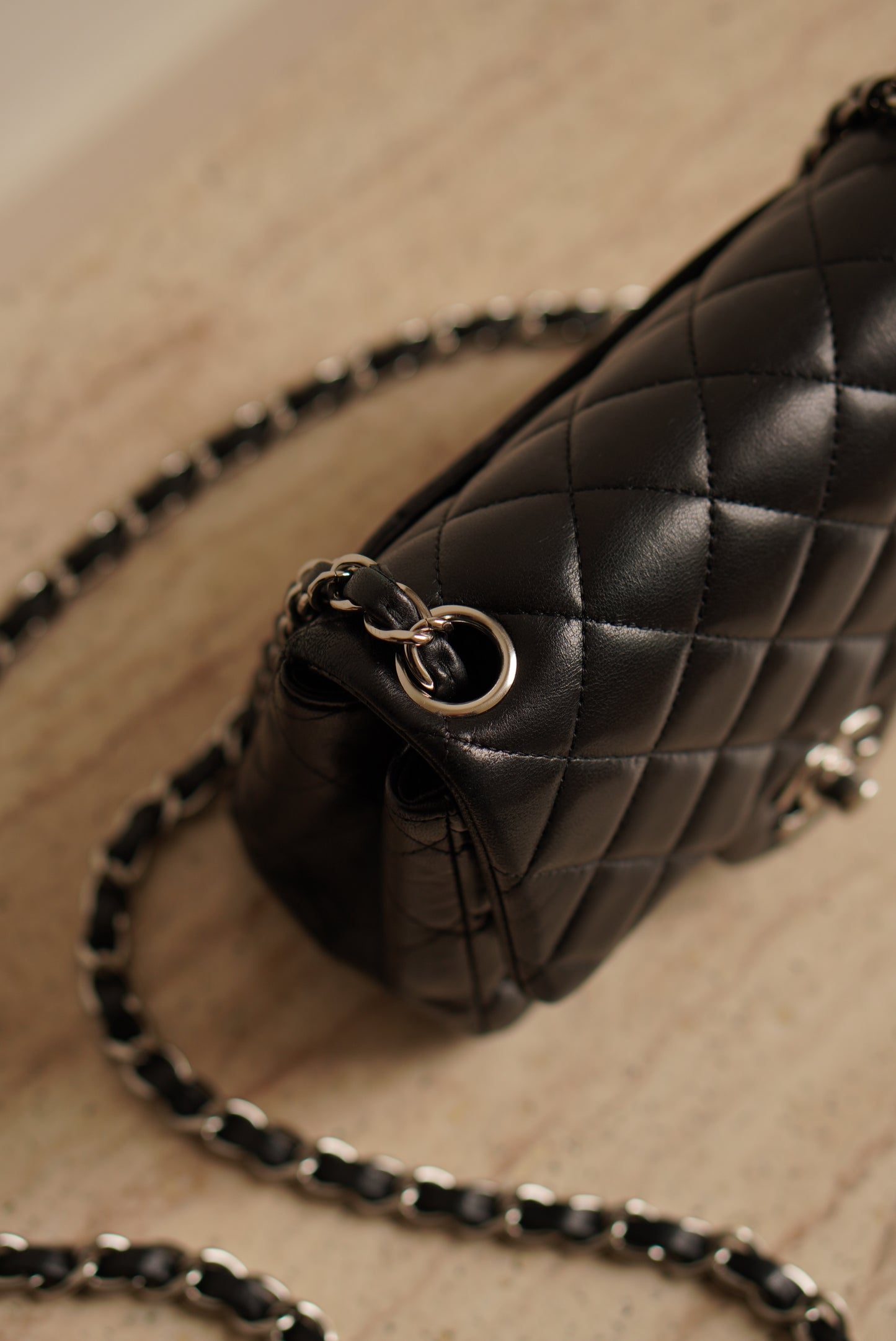 CHANEL CLASSIC MINI SQUARE | BLACK