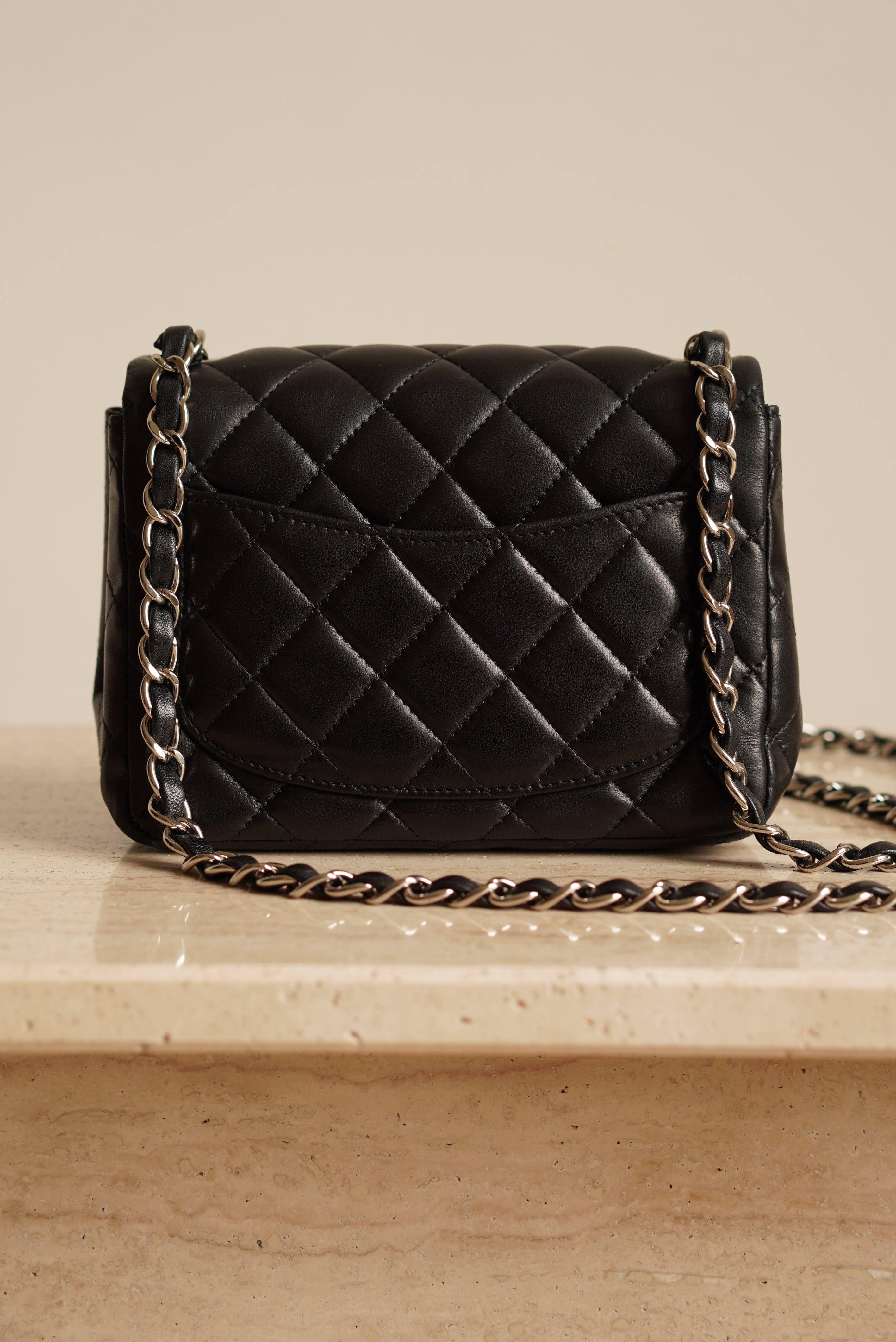 CHANEL CLASSIC MINI SQUARE | BLACK