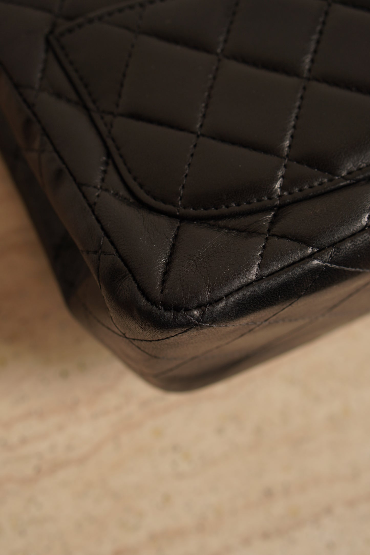 CHANEL CLASSIC MINI SQUARE | BLACK
