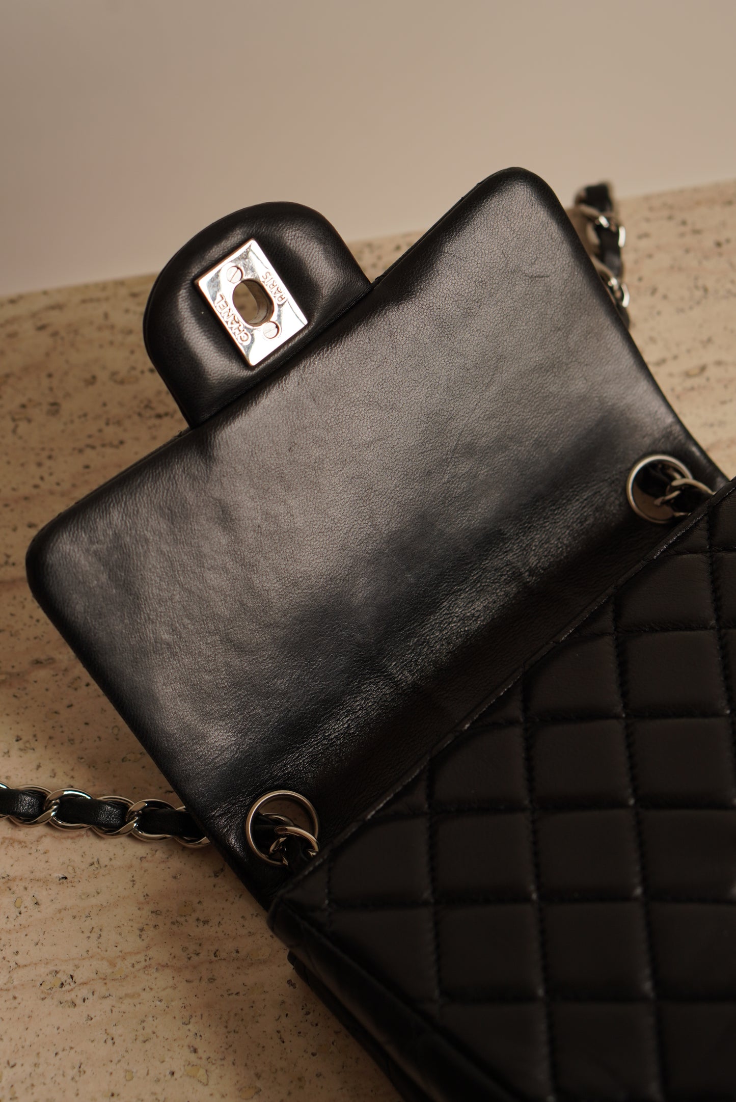 CHANEL CLASSIC MINI SQUARE | BLACK