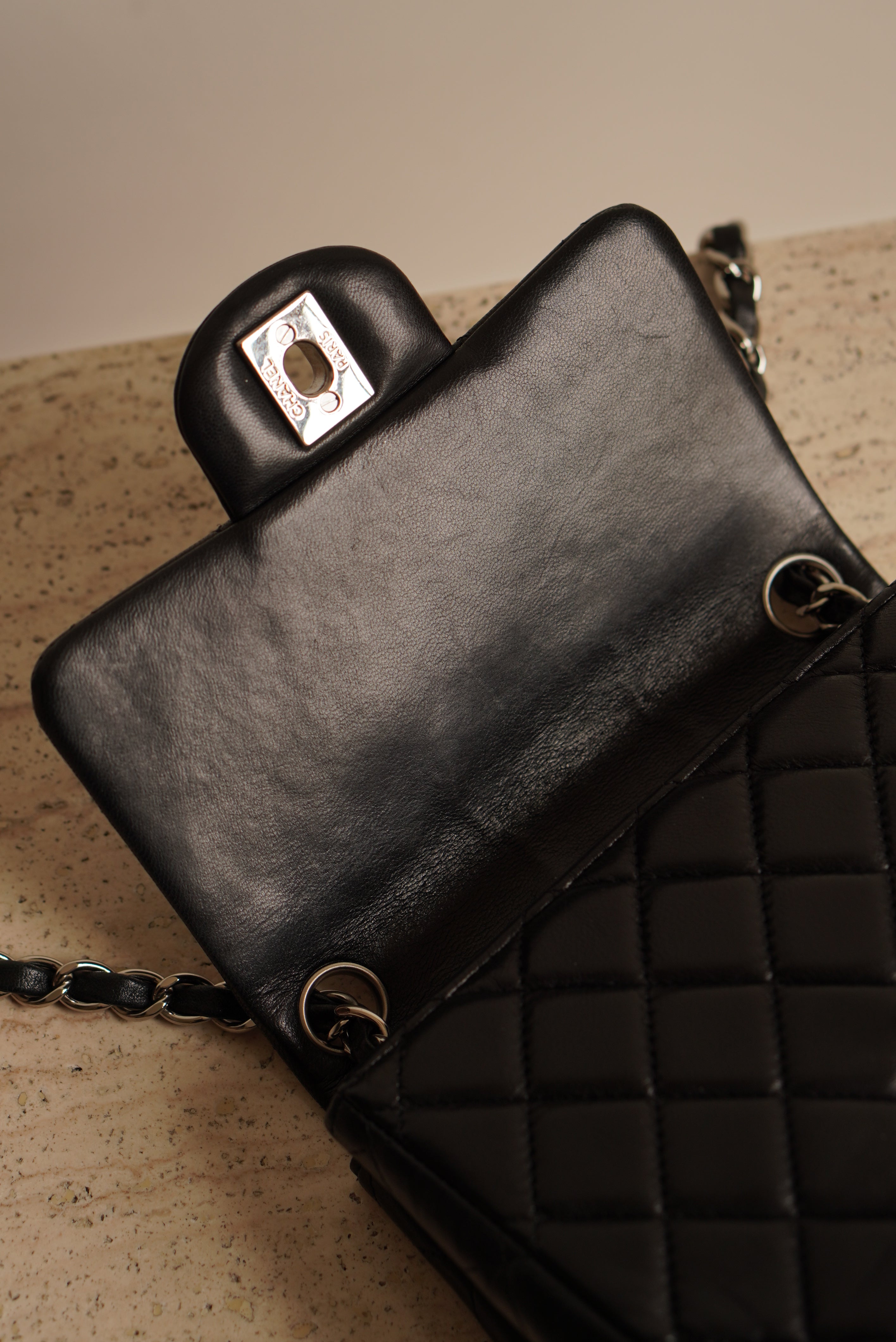CHANEL CLASSIC MINI SQUARE | BLACK