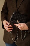 CHANEL CLASSIC MINI SQUARE | BLACK