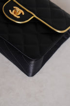 CHANEL CLASSIC MINI SQUARE | BLACK