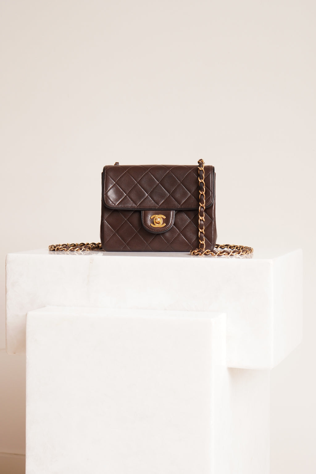 CHANEL CLASSIC MINI SQUARE | DARK BROWN