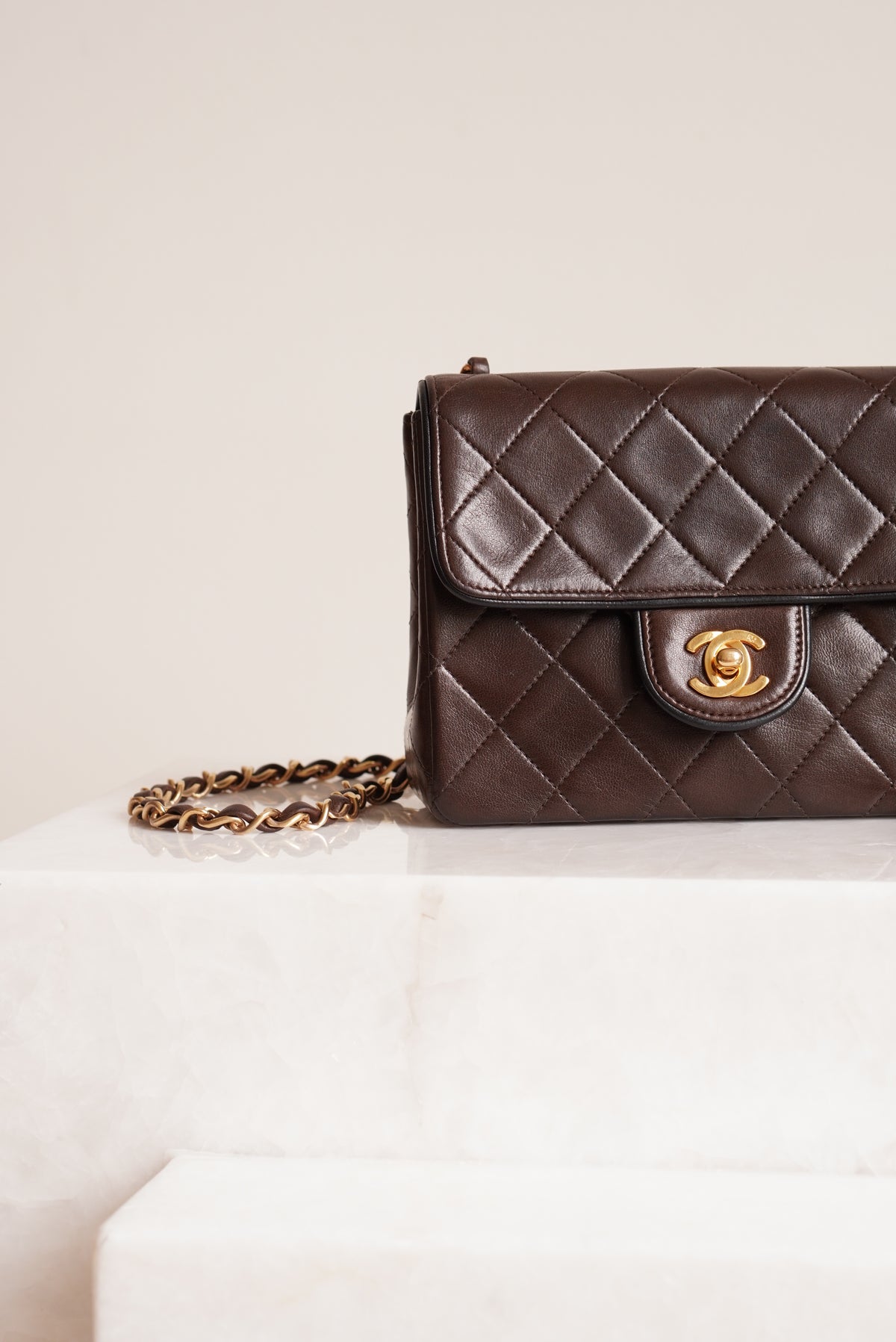 CHANEL CLASSIC MINI SQUARE | DARK BROWN