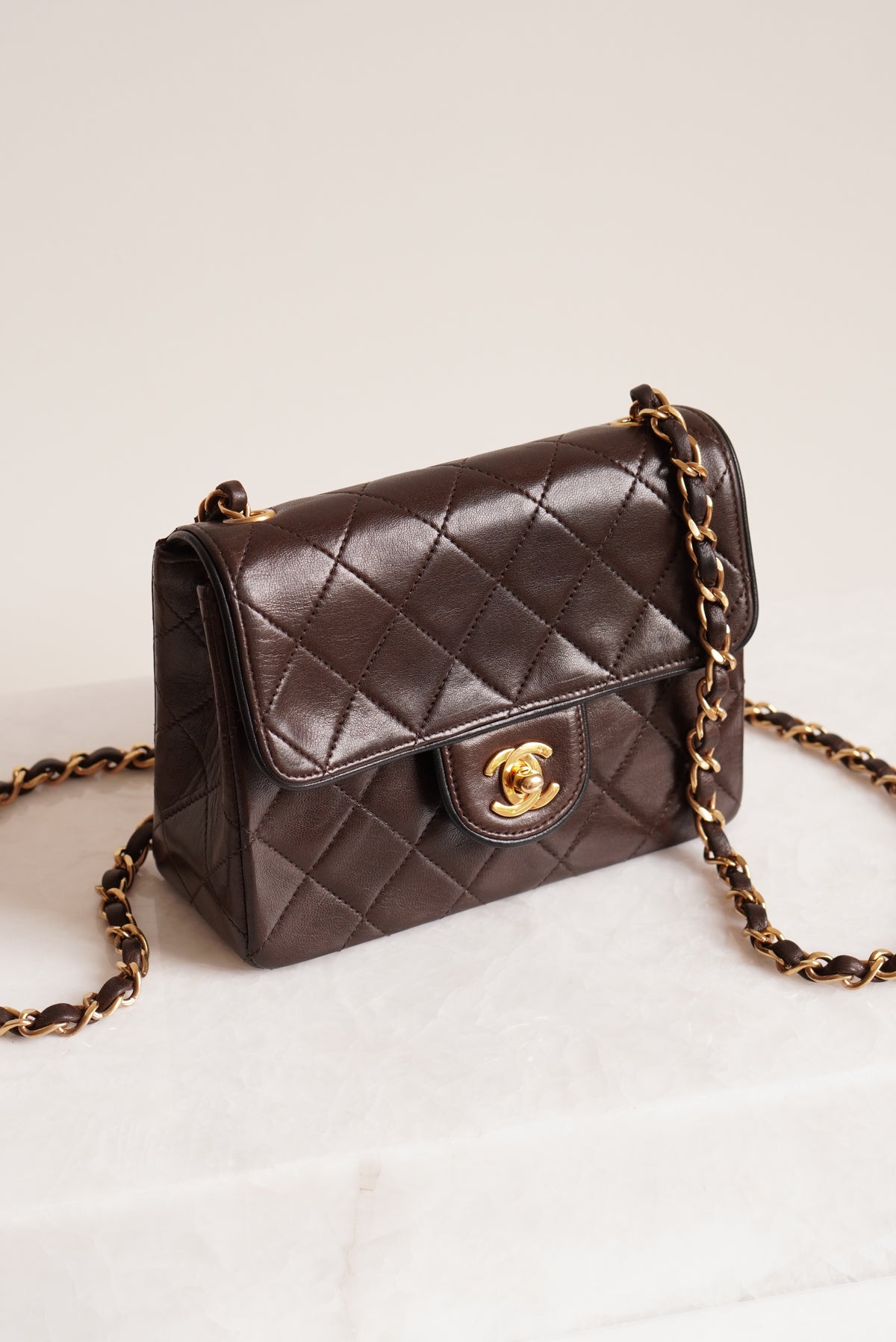 CHANEL CLASSIC MINI SQUARE | DARK BROWN