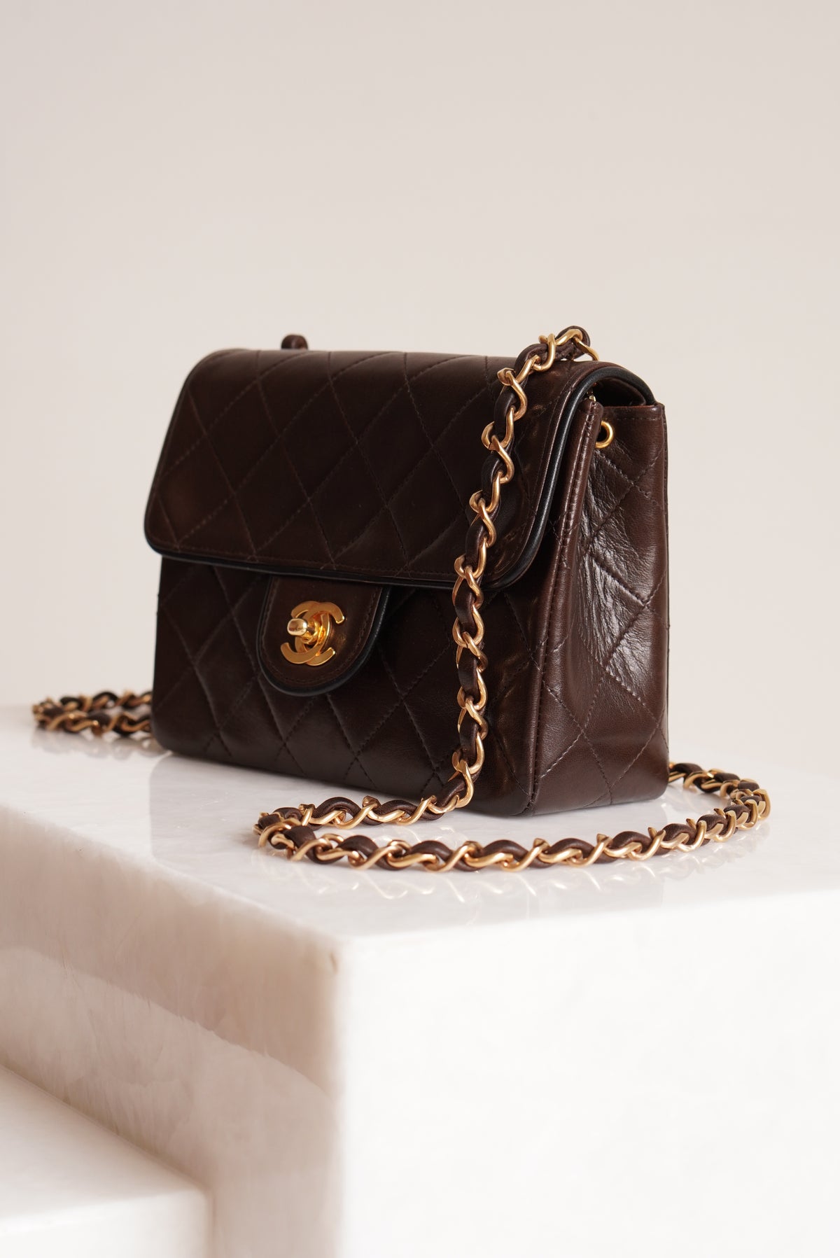 CHANEL CLASSIC MINI SQUARE | DARK BROWN