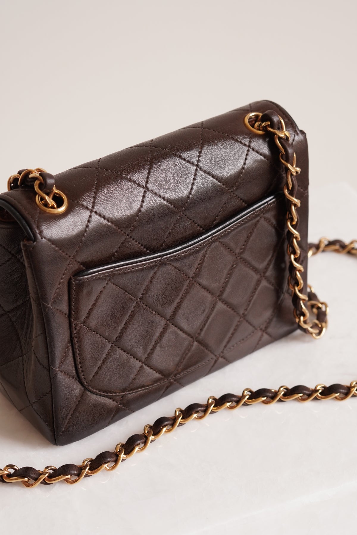 CHANEL CLASSIC MINI SQUARE | DARK BROWN