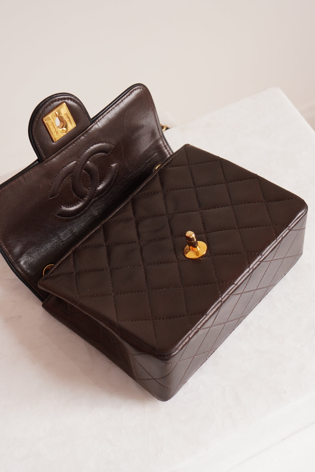 CHANEL CLASSIC MINI SQUARE | DARK BROWN