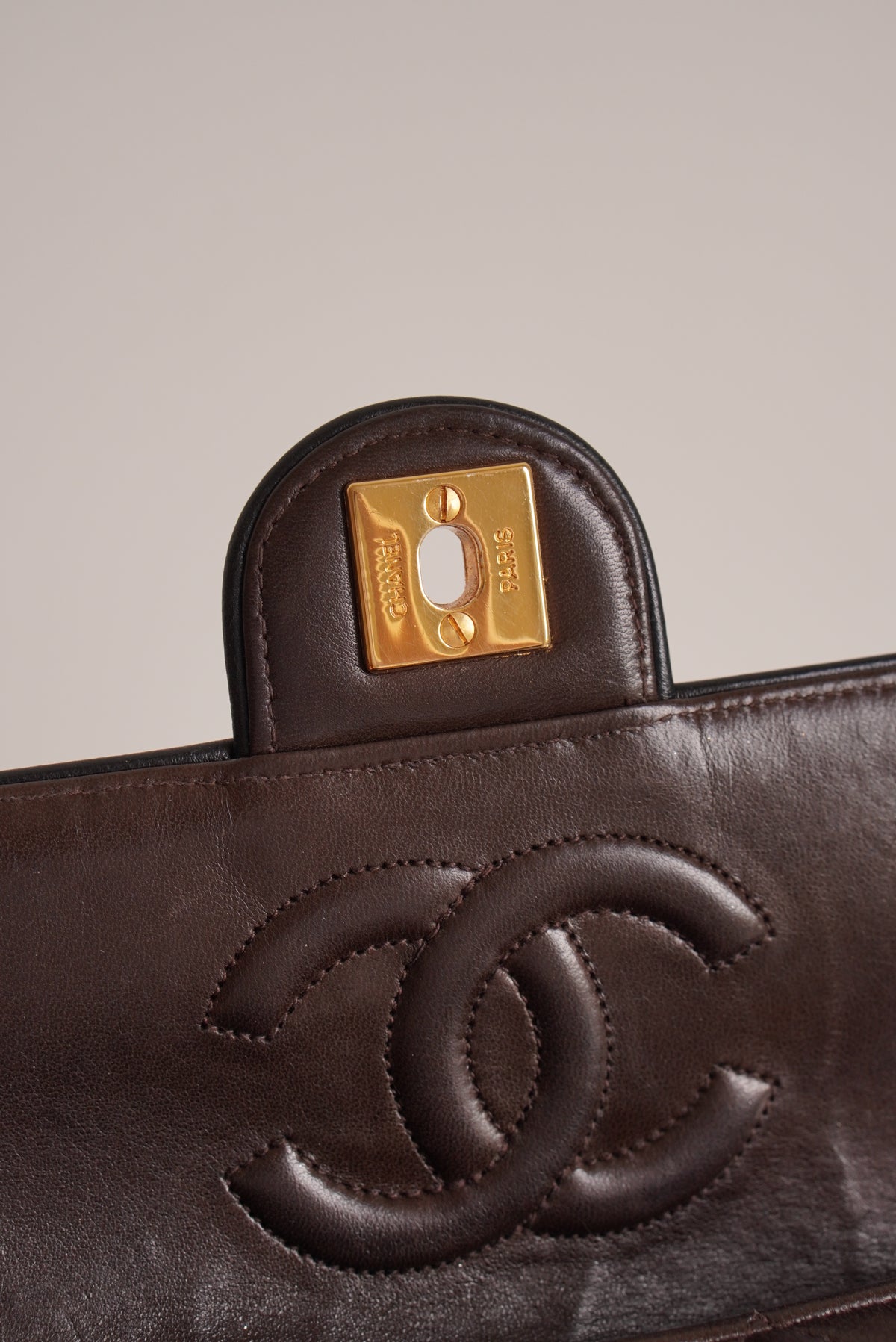CHANEL CLASSIC MINI SQUARE | DARK BROWN