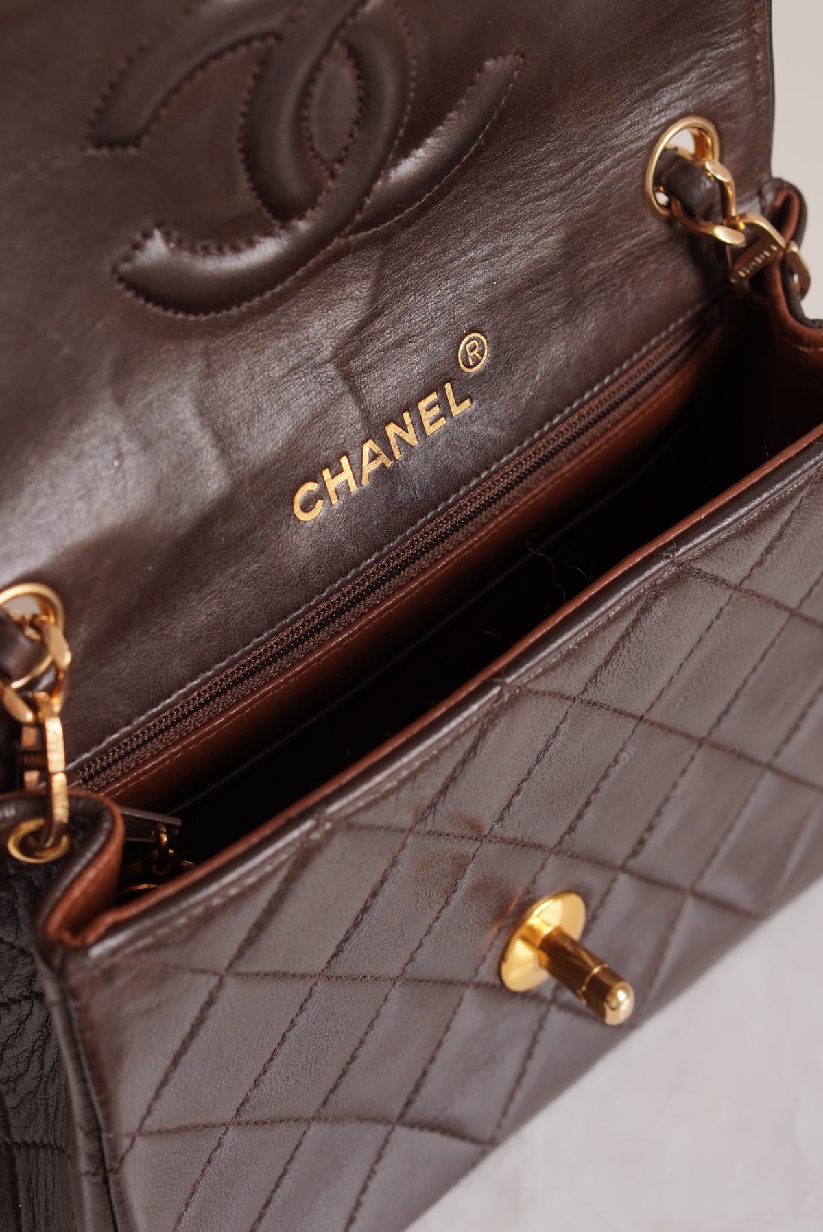 CHANEL CLASSIC MINI SQUARE | DARK BROWN