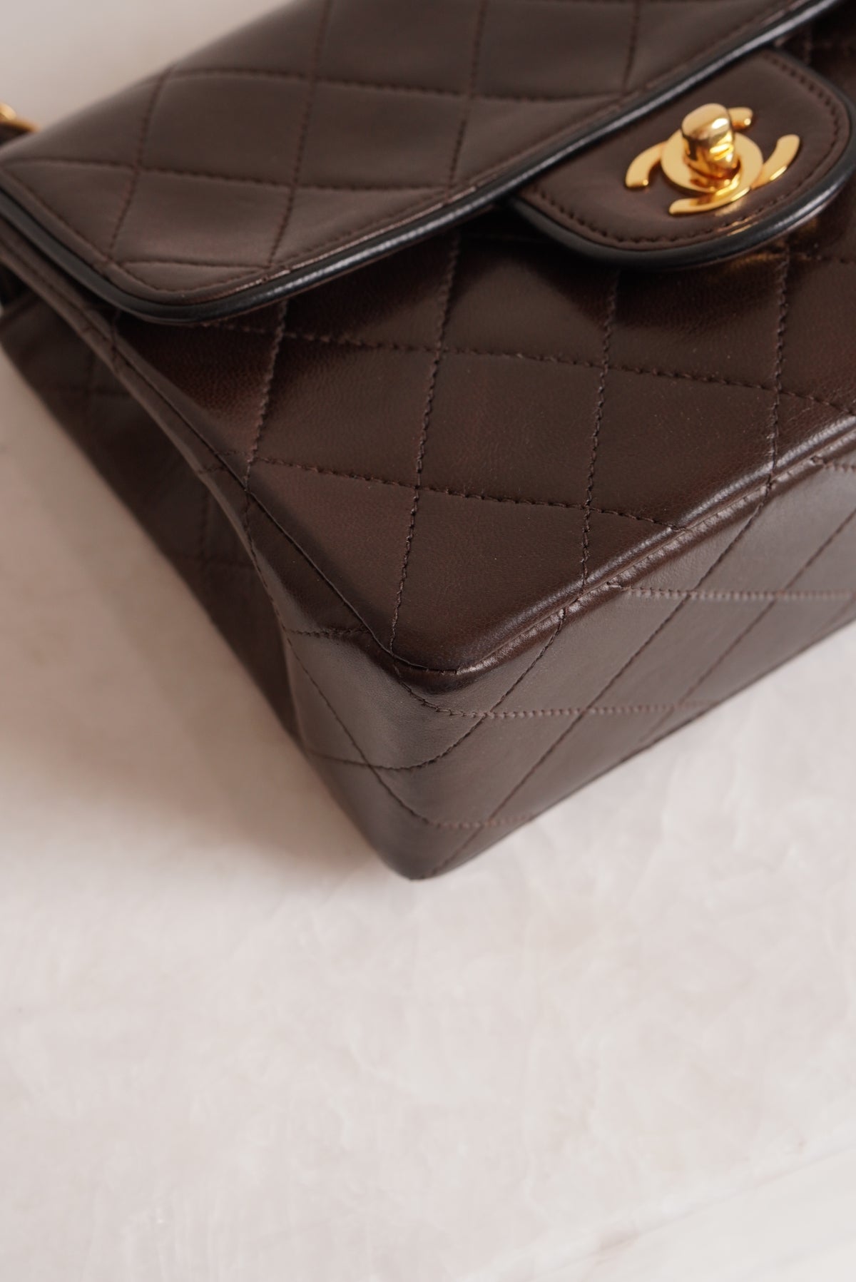 CHANEL CLASSIC MINI SQUARE | DARK BROWN