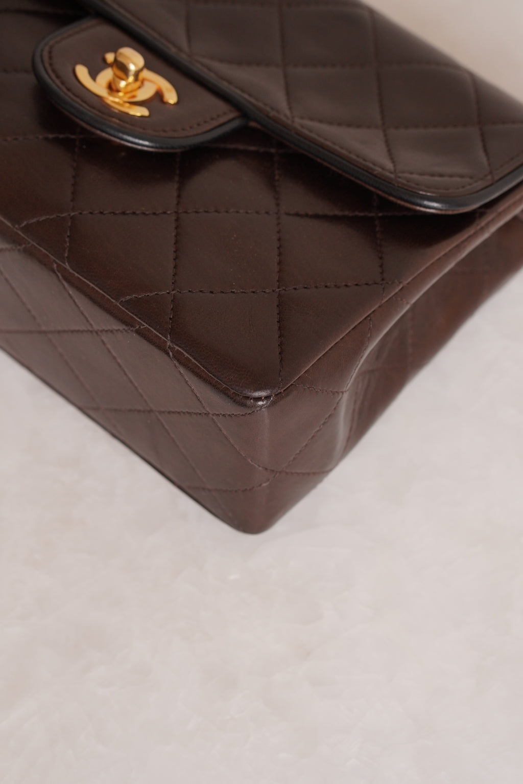 CHANEL CLASSIC MINI SQUARE | DARK BROWN