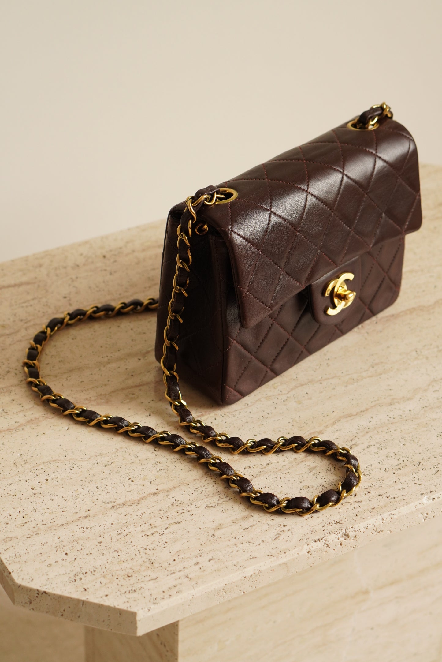 CHANEL CLASSIC MINI SQUARE | DARK BROWN