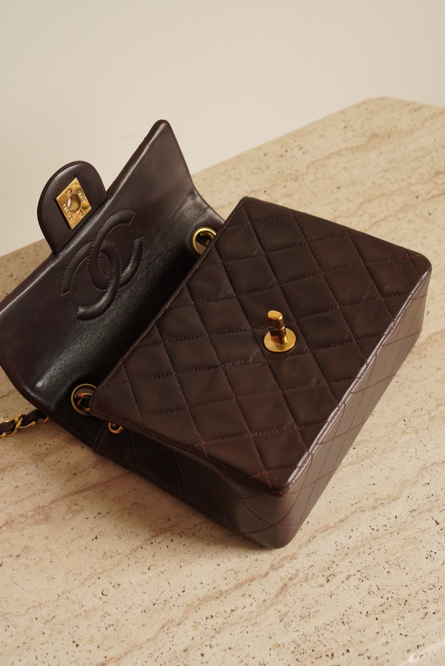 CHANEL CLASSIC MINI SQUARE | DARK BROWN