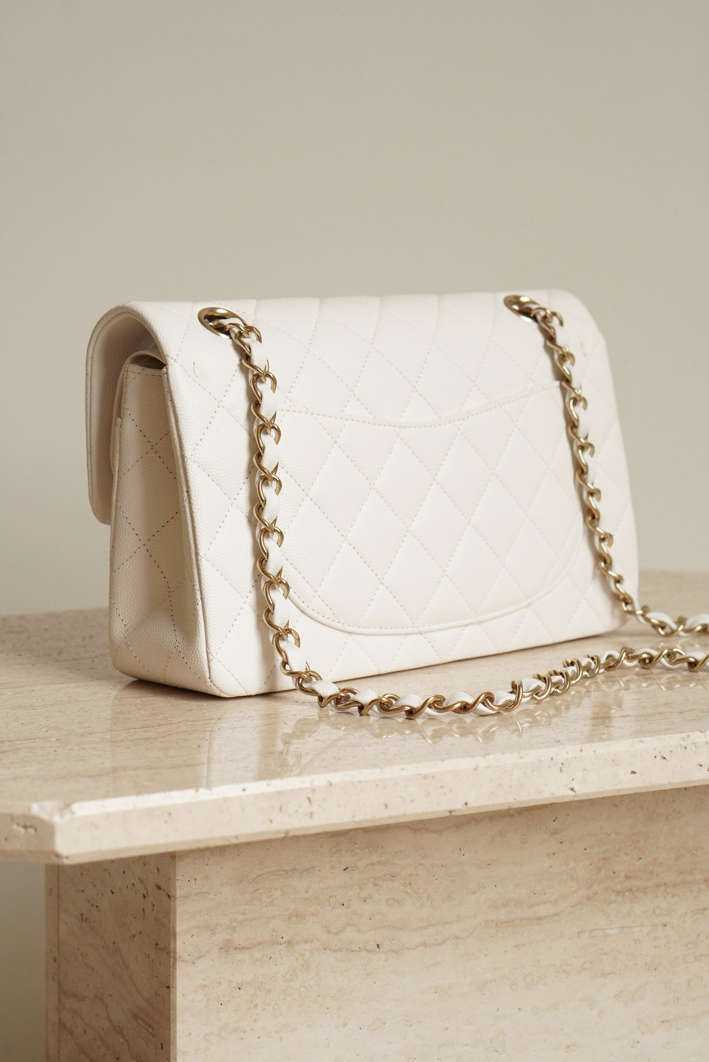 CHANEL CLASSIC 22B SMALL DOUBLE FLAP | WHITE