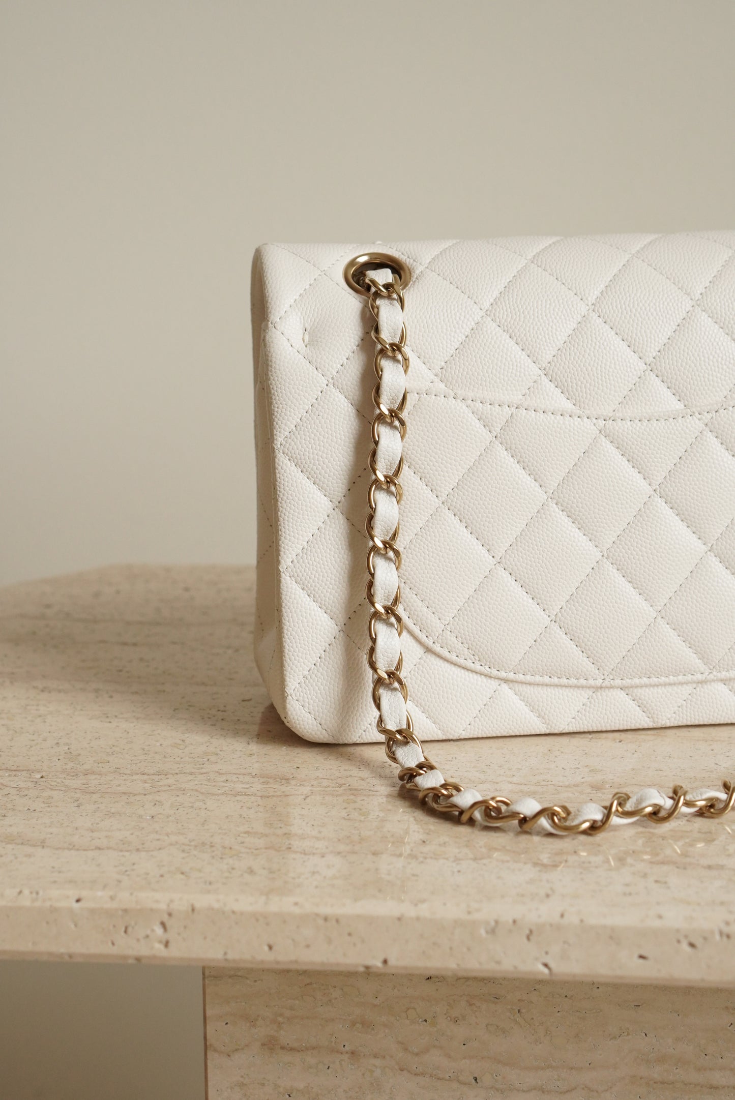 CHANEL CLASSIC 22B SMALL DOUBLE FLAP | WHITE