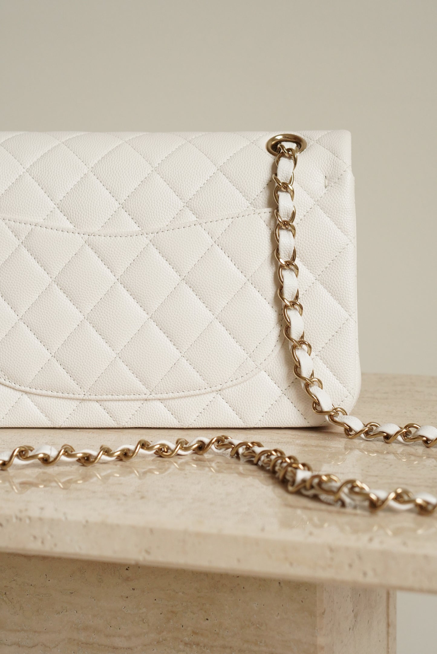 CHANEL CLASSIC 22B SMALL DOUBLE FLAP | WHITE