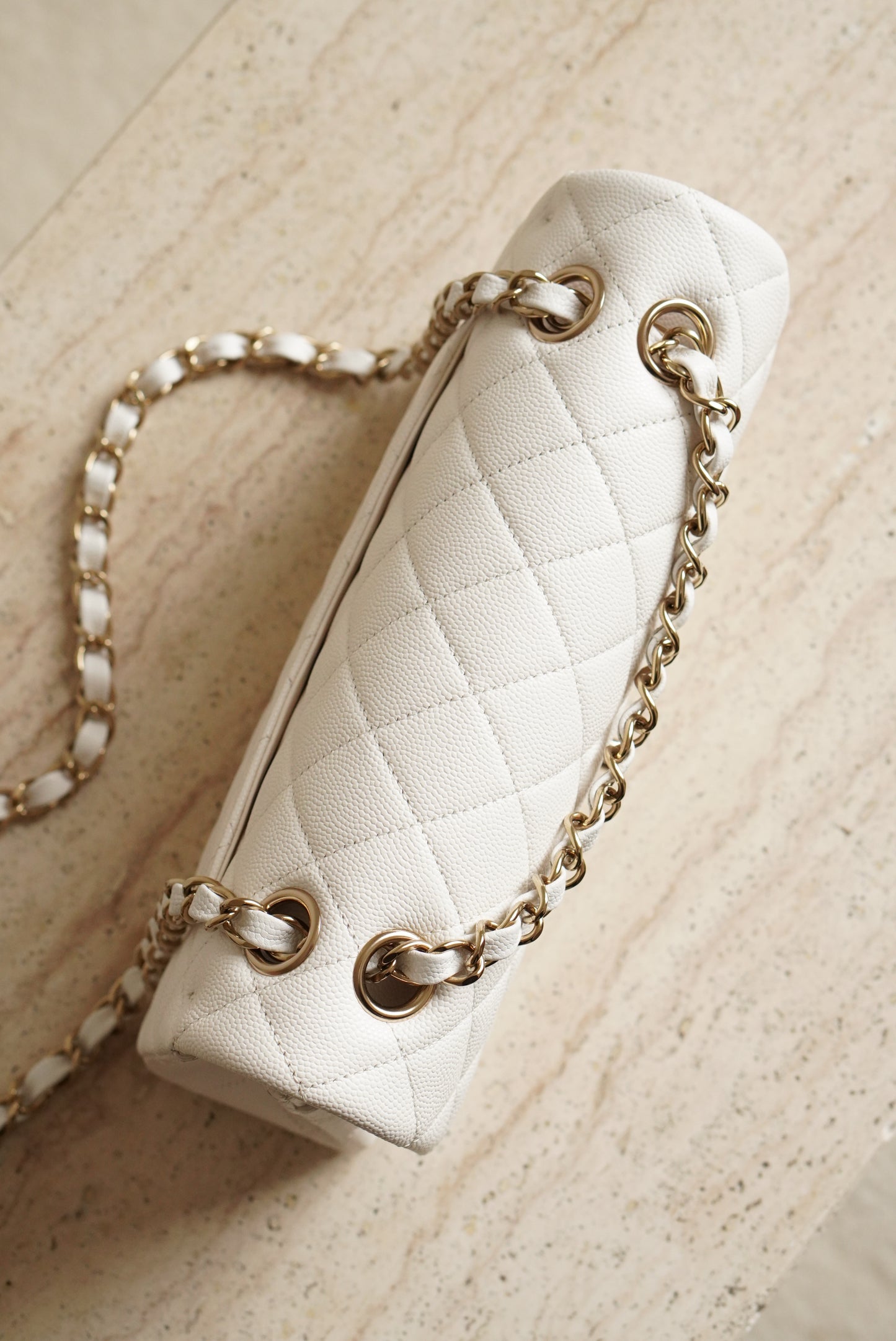 CHANEL CLASSIC 22B SMALL DOUBLE FLAP | WHITE