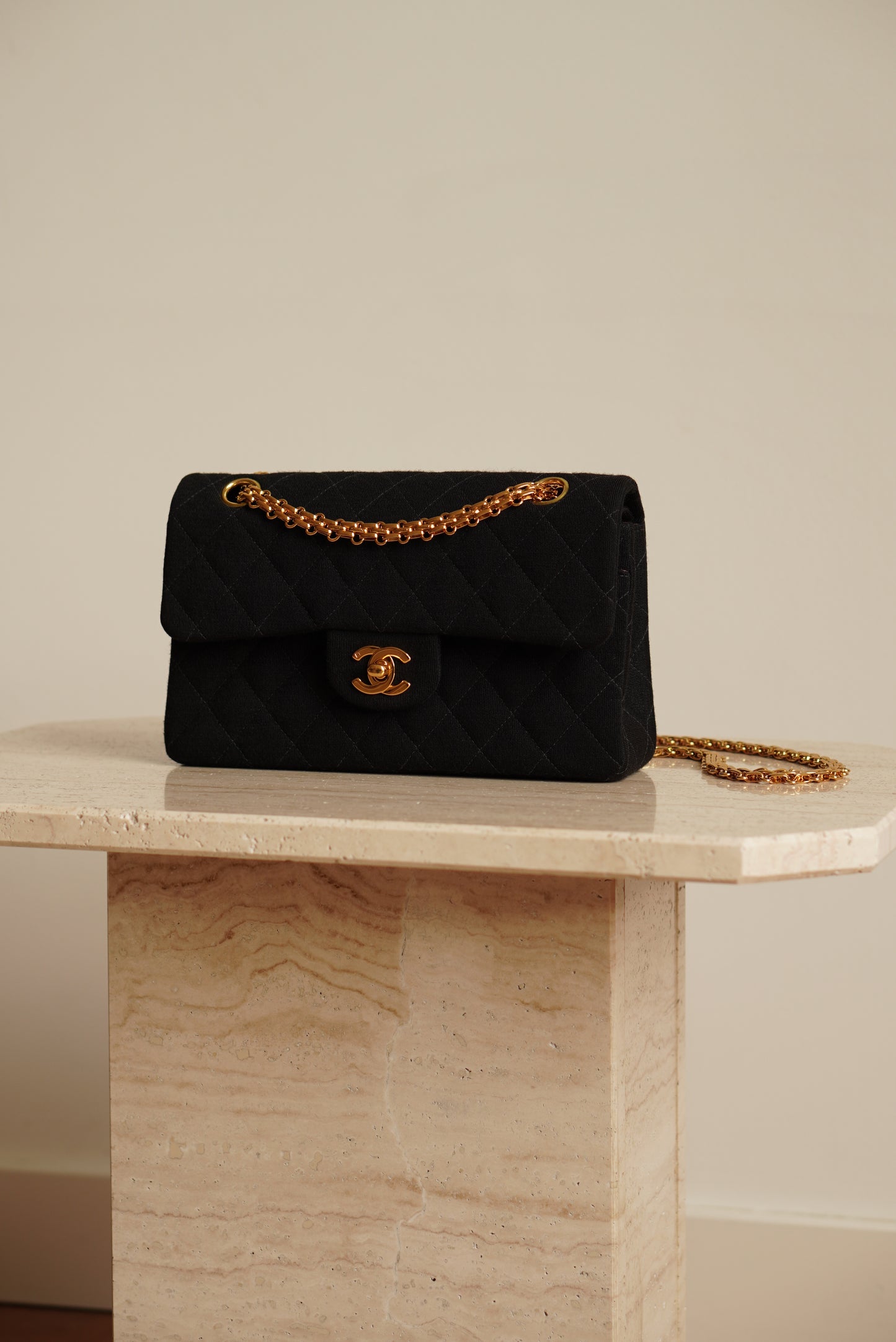 CHANEL CLASSIC SMALL DOUBLE FLAP