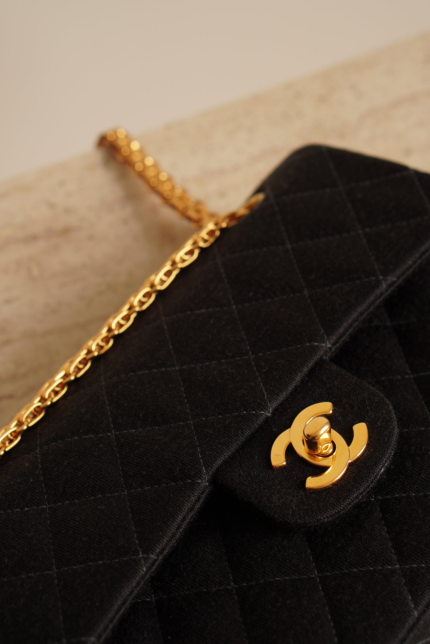 CHANEL CLASSIC SMALL DOUBLE FLAP