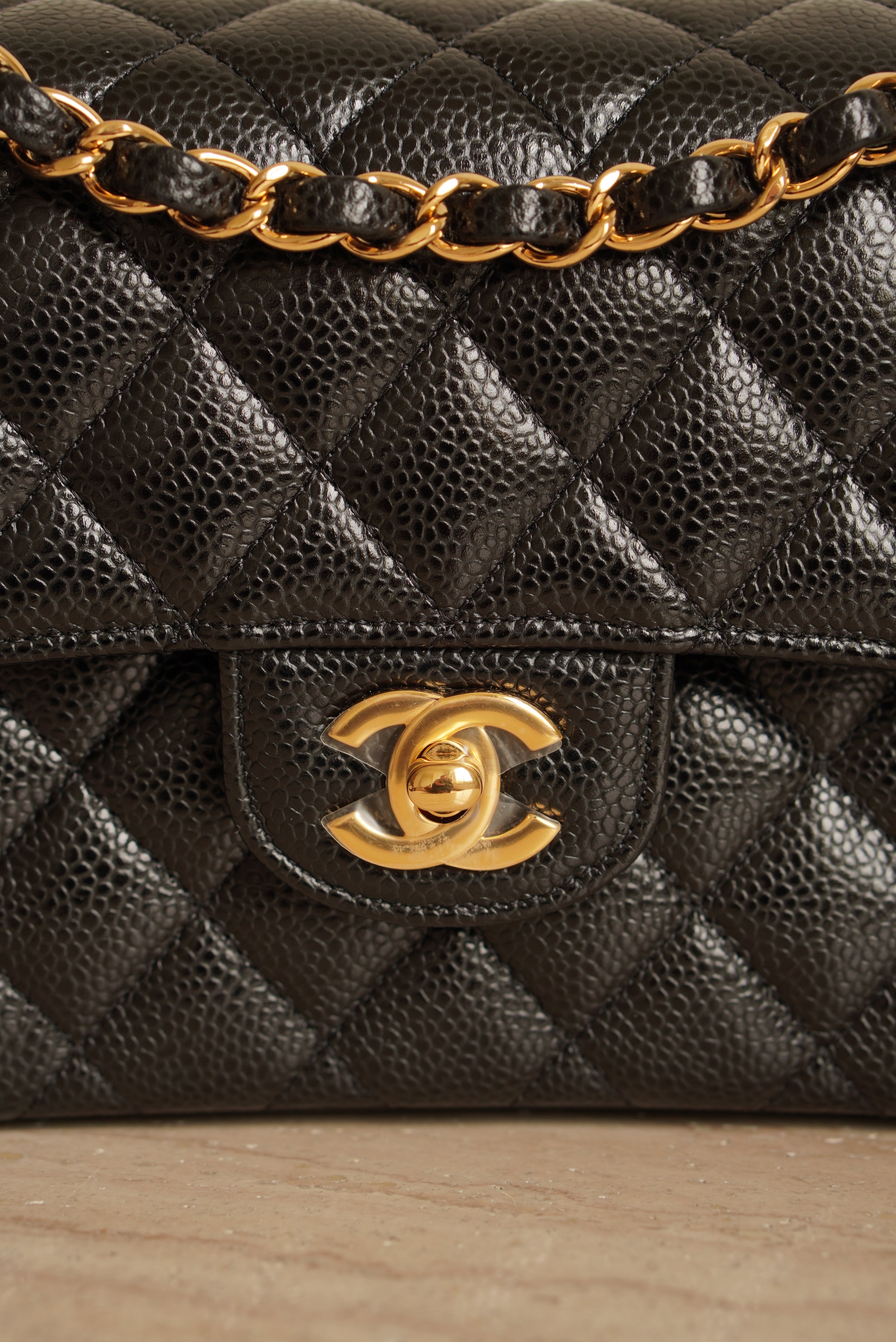 CHANEL CLASSIC SMALL DOUBLE FLAP | BLACK