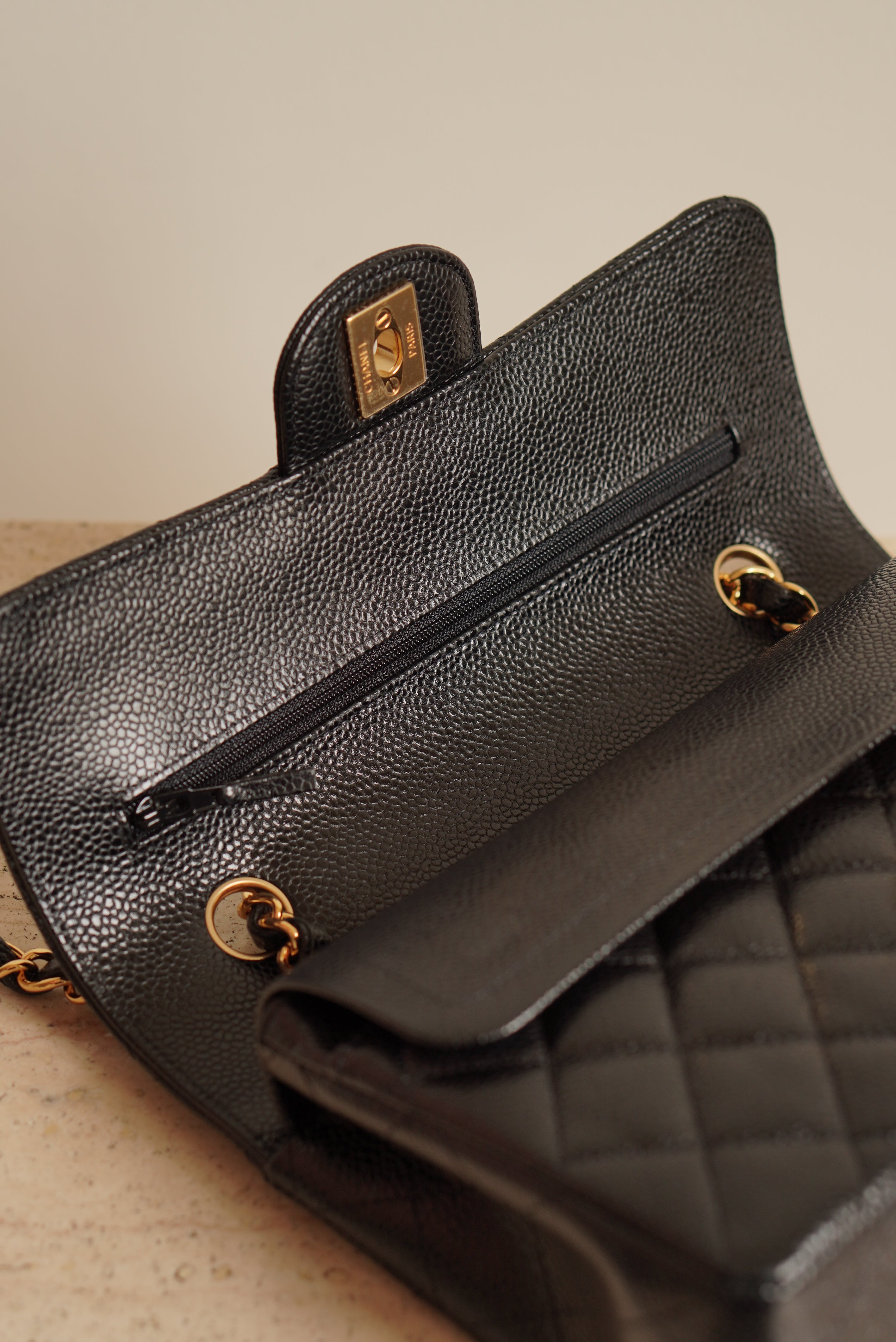 CHANEL CLASSIC SMALL DOUBLE FLAP | BLACK