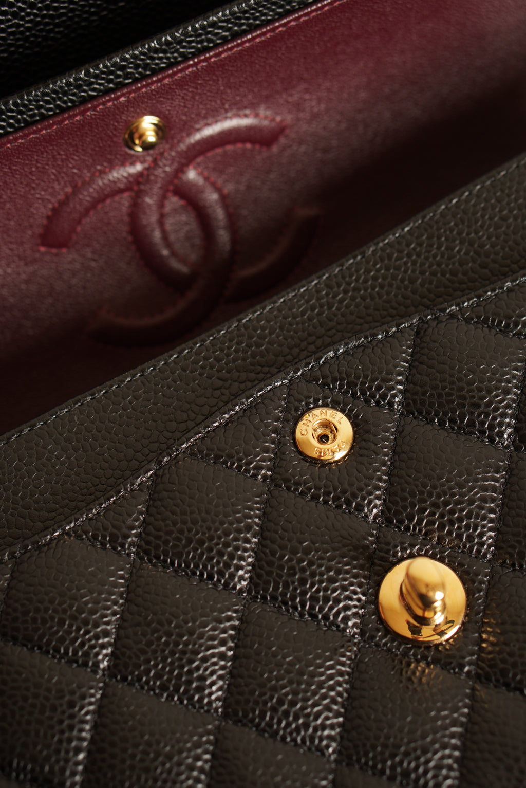 CHANEL CLASSIC SMALL DOUBLE FLAP | BLACK