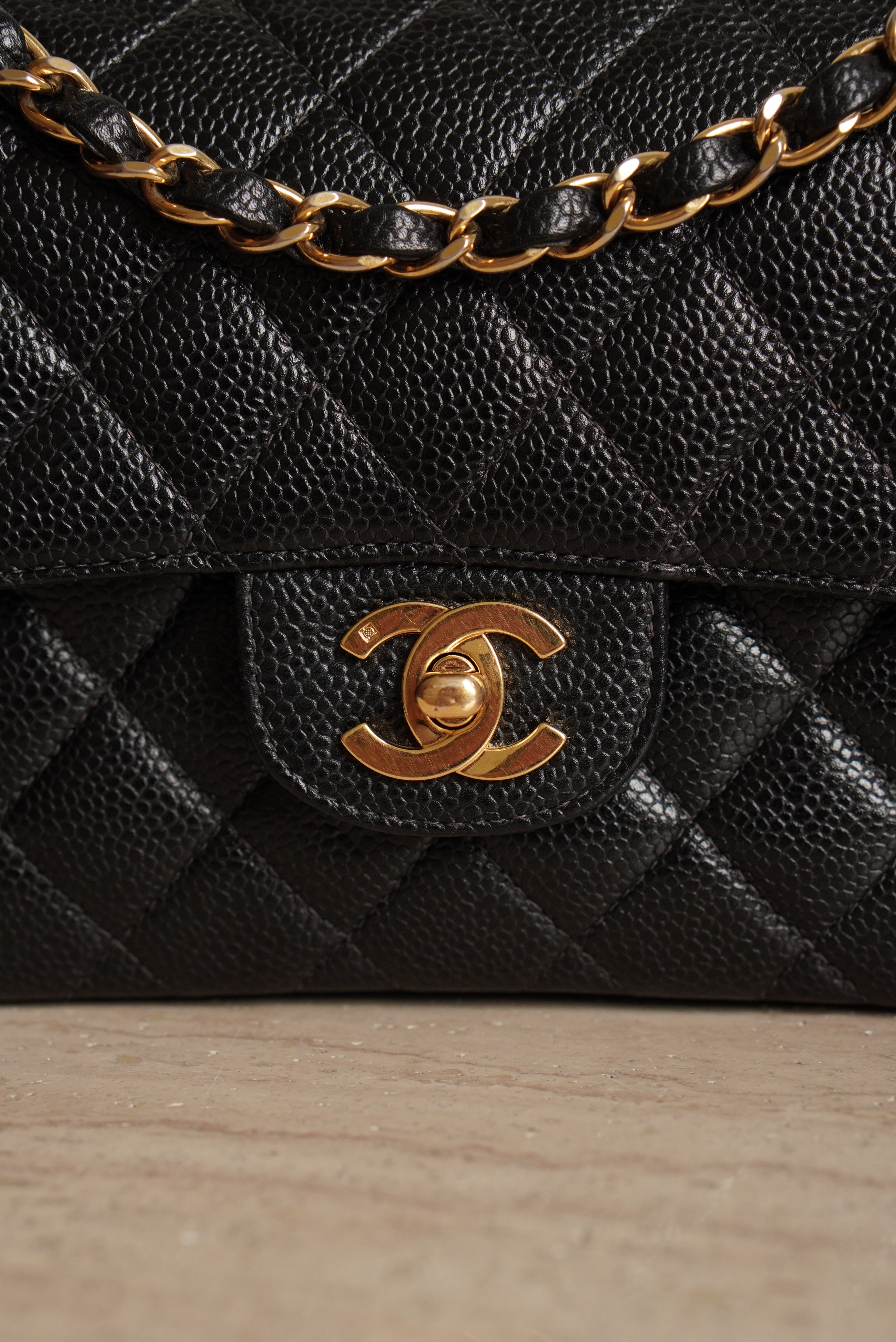 CHANEL CLASSIC SMALL DOUBLE FLAP | BLACK