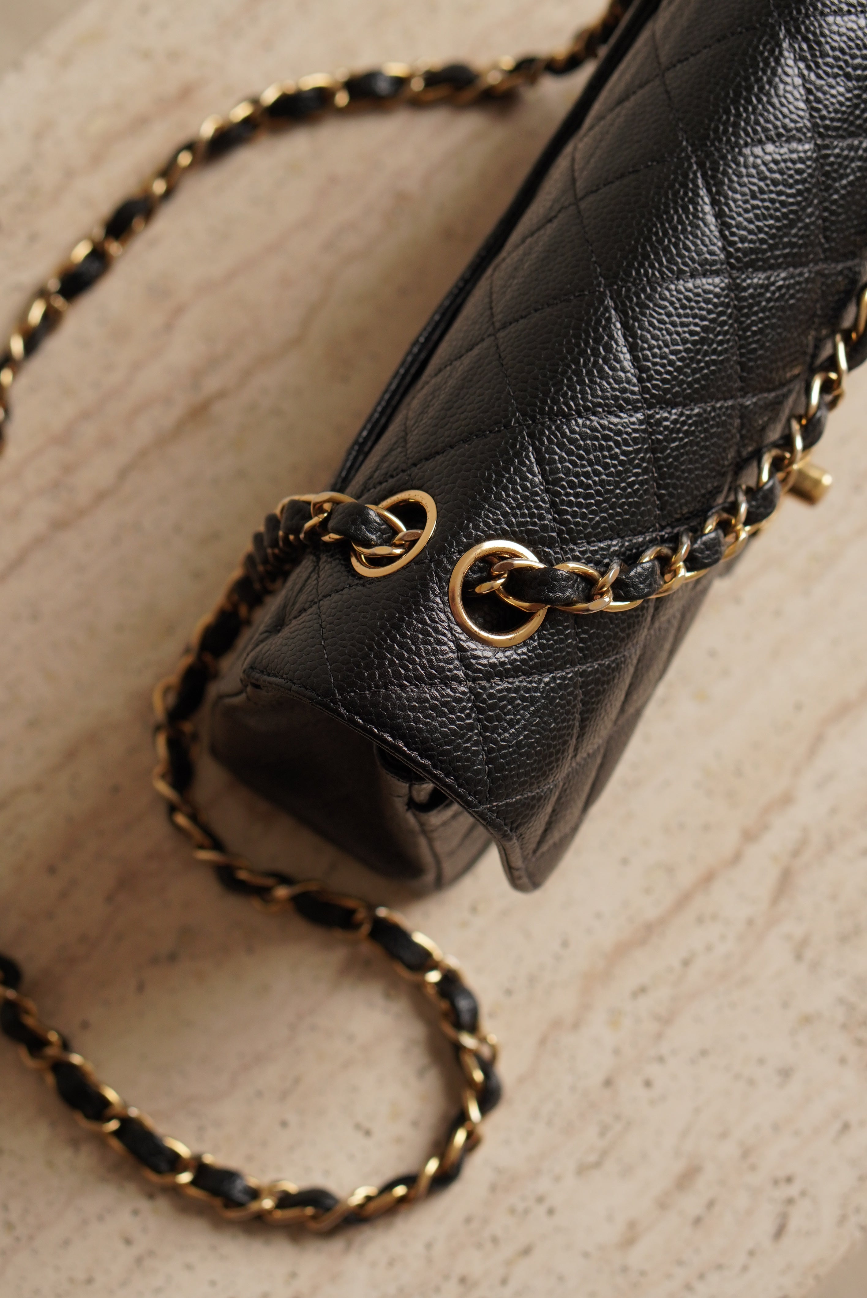 CHANEL CLASSIC SMALL DOUBLE FLAP | BLACK