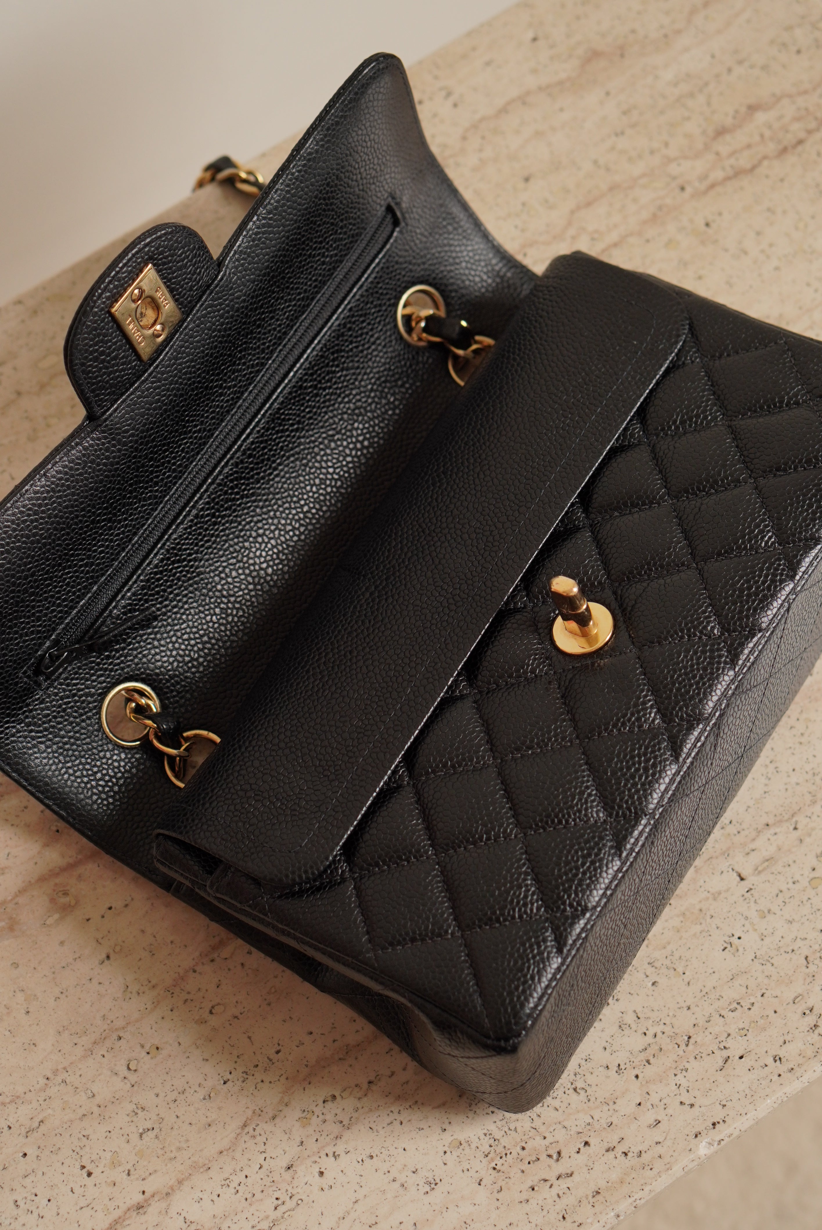 CHANEL CLASSIC SMALL DOUBLE FLAP | BLACK